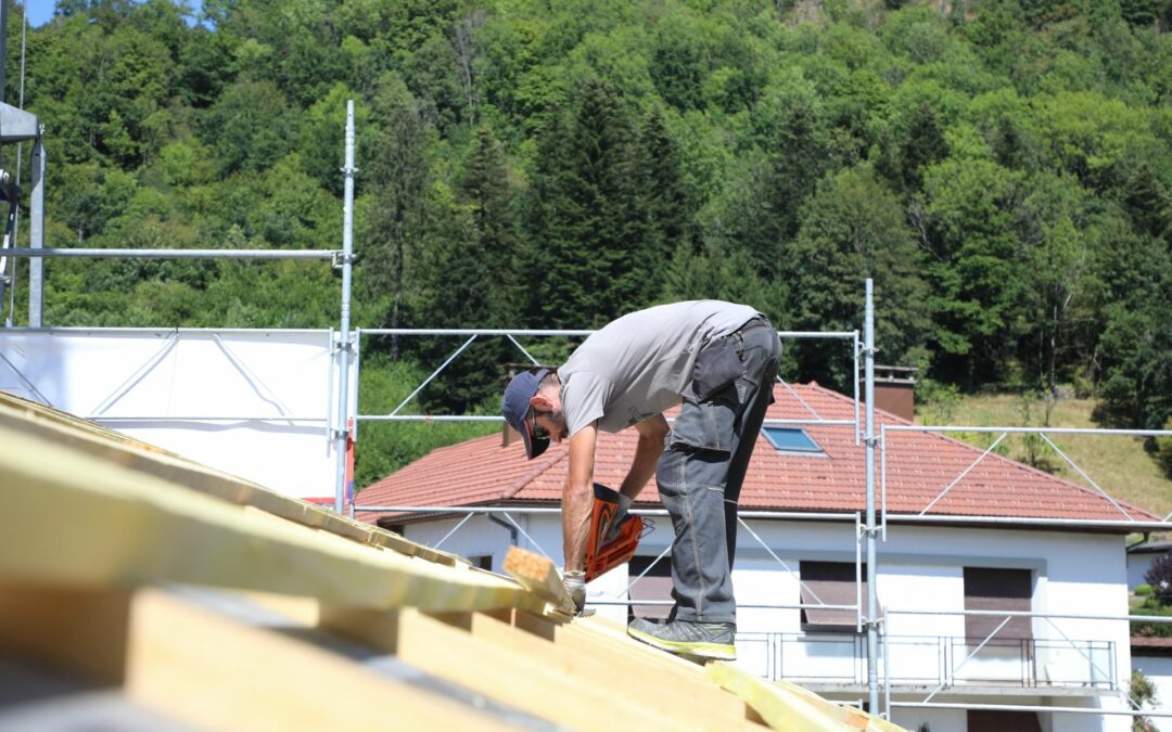 Travaux de toiture à La Bresse : Marc Morel Construction, votre expert en couverture