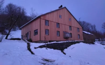 Bardage à La Bresse : style et isolation pour votre habitat